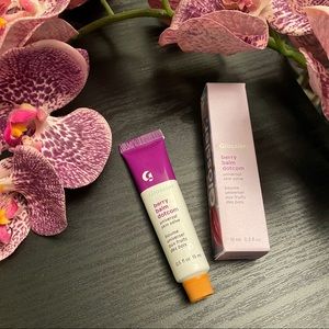 NIB Glossier Berry Balm Dotcom